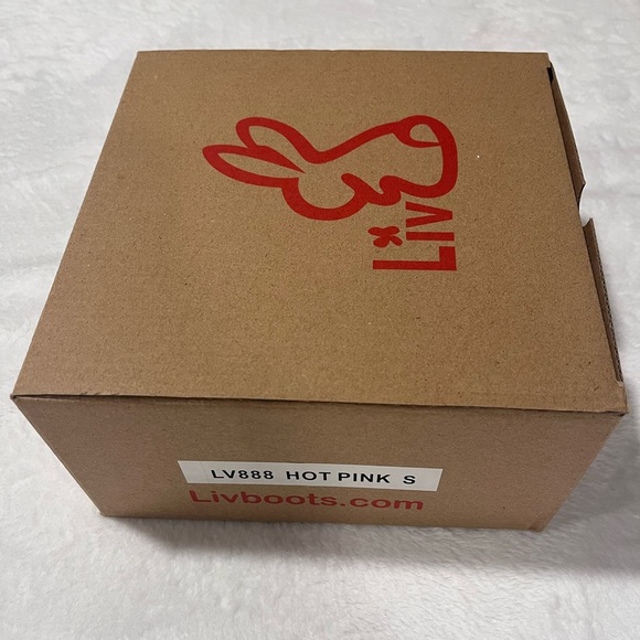 NEW Hot Pink Liv Boots - Picture 7 of 7